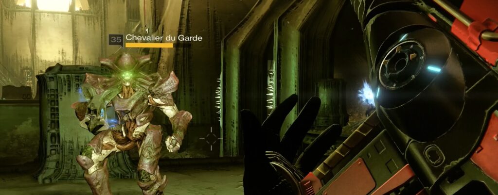 destiny chevalier du garde