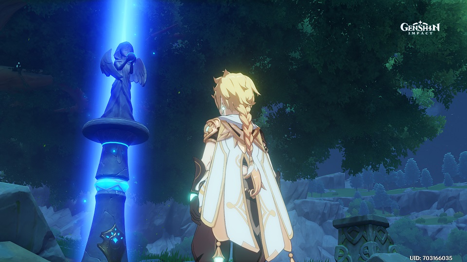 Genshin Impact statues