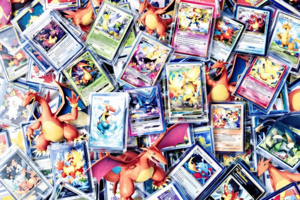 La collection premium Pokémon TCG Charizard est de retour en stock à 49,94 $, remplie de cartes recherchées