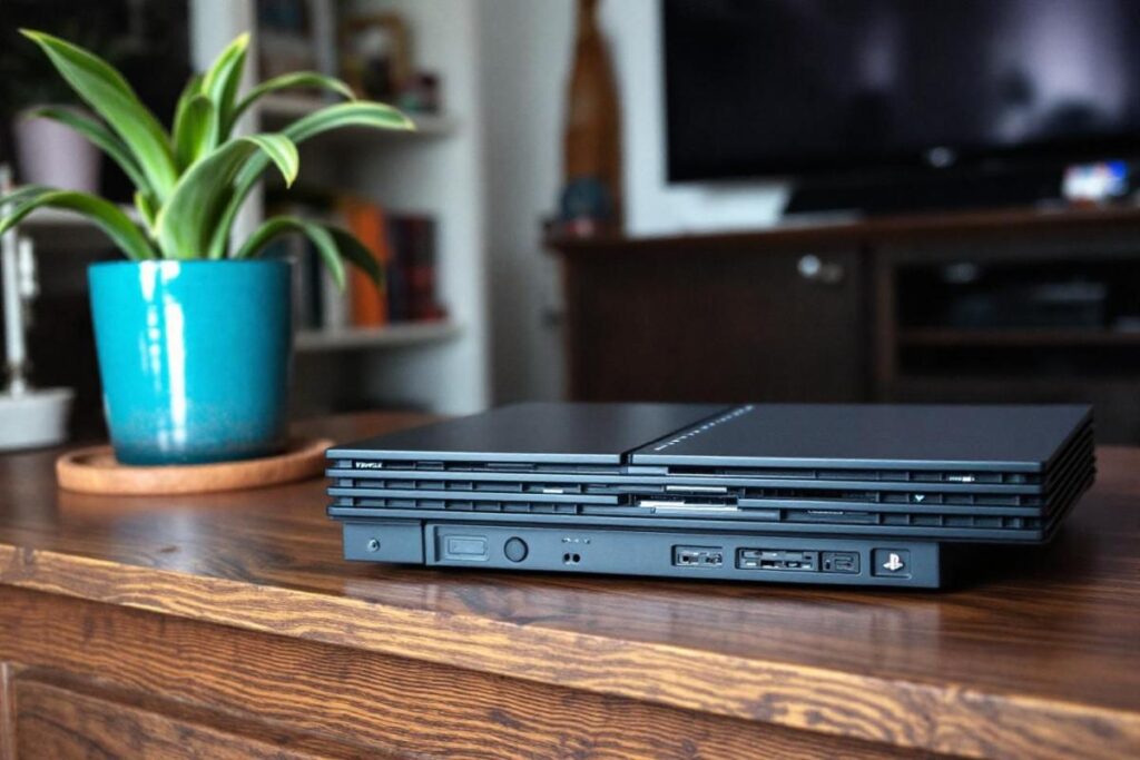 Oubliez la PlayStation 6, la PS2 fait son grand retour officiel cette année