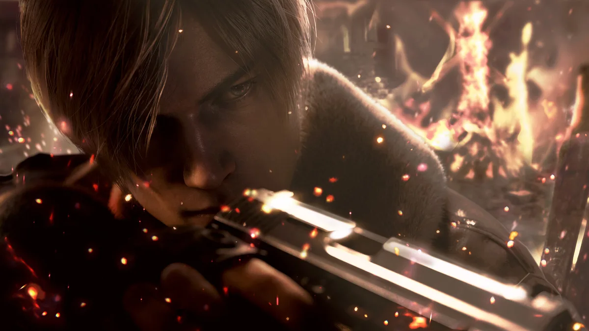 Leon S. Kennedy visant avec son pistolet au milieu des flammes et des étincelles dans Resident Evil 4 (2023)
